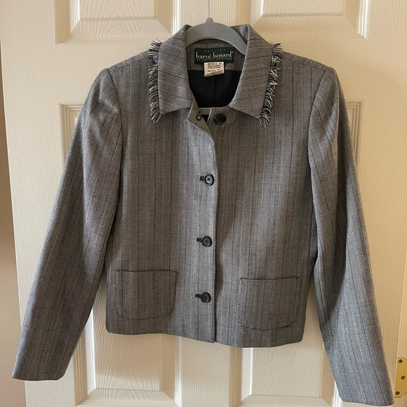 Harve Benard Jackets & Blazers - harvé bernard by Bernard Holtzman blazer • size 4P